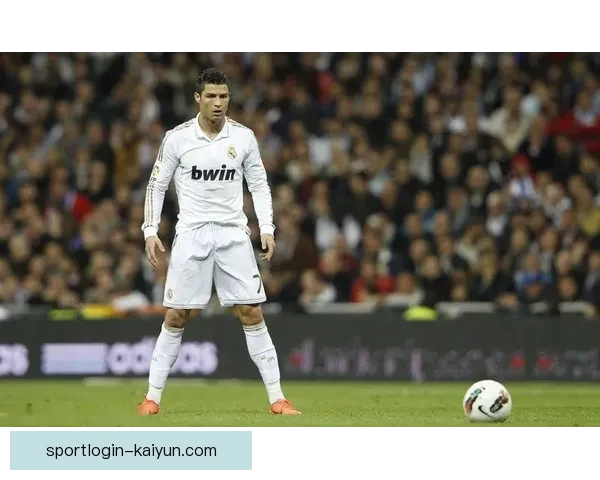 C罗在皇马的身价分析与市场趋势分析观察球迷热议其对俱乐部历史的影响