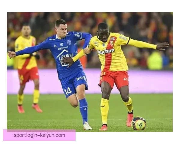 热苏斯进攻端表现稳健，成为球队攻击体系中的关键突破点